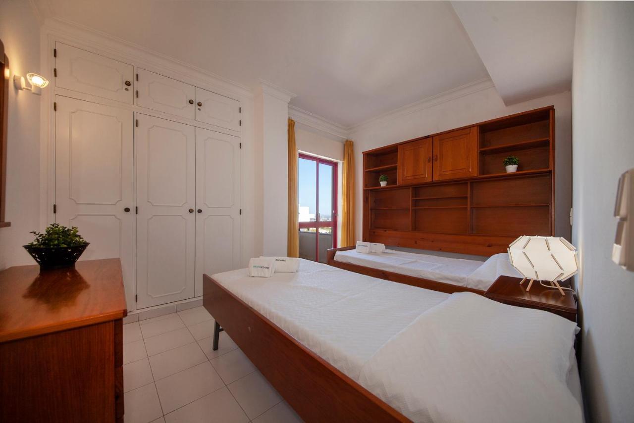 B25 - Candimar Beach Apartment ปอร์ติเมา ภายนอก รูปภาพ